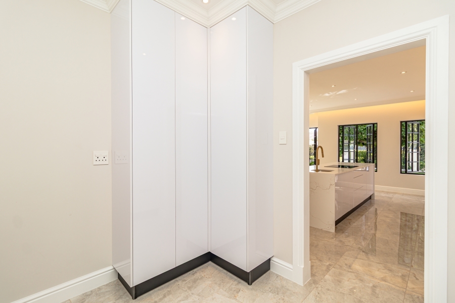 4 Bedroom Property for Sale in Fernridge Western Cape